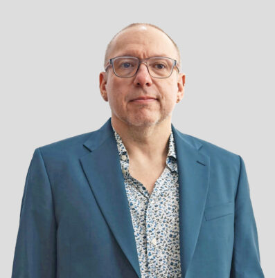 Executive directors-07